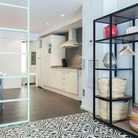 Short Stay Group Liceu Serviced Apartments Барселона Екстер'єр фото